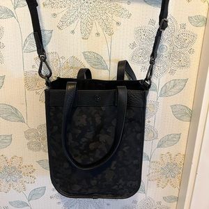 Lulu lemon bag